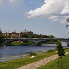 Tilts pār Lielupi Jelgavā Tilts pār Lielupi Jelgavā