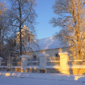 Balgales luterāņu baznīca ziemā Balgales luterāņu baznīca ziemā