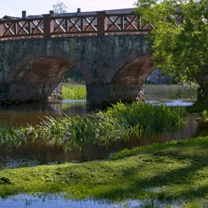 Mūra tilts pār Auces upi Bēnē Mūra tilts pār Auces upi Bēnē