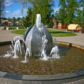 Strūklaka "Plaukstošā ūdensroze", Balvi Strūklaka "Plaukstošā ūdensroze", Balvi