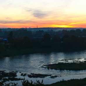 Kuldīgas nakts panorāma no skata torņa Kuldīgas nakts panorāma no skata torņa