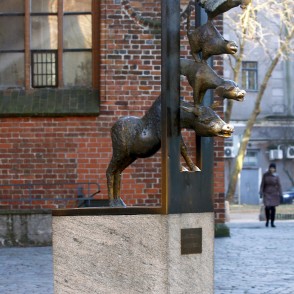 Skulptūra Brēmenes muzikanti Vecrīgā Skulptūra Brēmenes muzikanti Vecrīgā