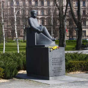 Rūdolfs Blaumanis - piemineklis, Rīga Rūdolfs Blaumanis - piemineklis, Rīga