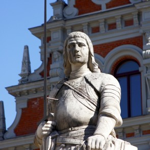 Rolanda statujas fragments Rolanda statujas fragments