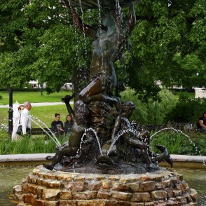 Nacionālās operas strūklaka Nimfa Nacionālās operas strūklaka Nimfa