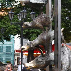 Skulptūra Brēmenes muzikanti Vecrīgā Skulptūra Brēmenes muzikanti Vecrīgā