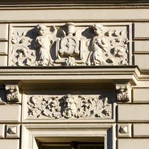 Decorative Mouldings of Benjamins’ House Facade Decorative Mouldings of Benjamins’ House Facade