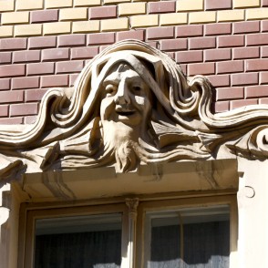 Decorative Mouldings of Art Nouveau Building Facade (Smilšu 2, Riga) Decorative Mouldings of Art Nouveau Building Facade (Smilšu 2, Riga)