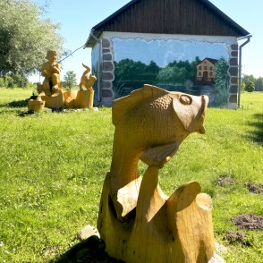 Koka skulptūra Sienāžu parkā, Cīrava Koka skulptūra Sienāžu parkā, Cīrava