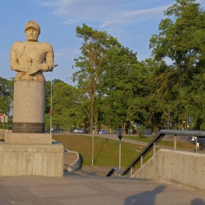 Driksas tilta skulptūra „Konrāds” Driksas tilta skulptūra „Konrāds”