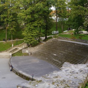 Cēsu pils parka estrāde Cēsu pils parka estrāde