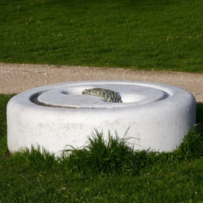 Skulptūra - Lutauša poga (Inta Berga) Skulptūra - Lutauša poga (Inta Berga)