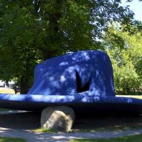 Skulptūra - Lutauša cepure (Inta Berga) Skulptūra - Lutauša cepure (Inta Berga)