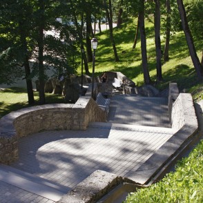 Kāpnes Cēsu Pils parkā Kāpnes Cēsu Pils parkā