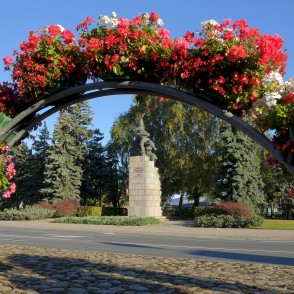 Piemineklis "1941. gada Liepājas aizstāvjiem" Piemineklis "1941. gada Liepājas aizstāvjiem"