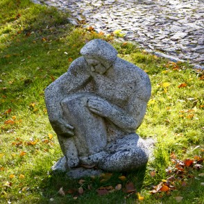 L. Rezevskas skulptūra "Koklētājs" (1975) L. Rezevskas skulptūra "Koklētājs" (1975)