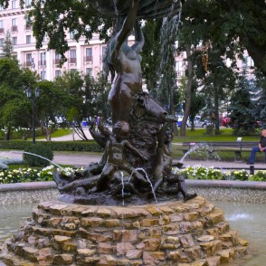 Strūklaka - Nimfa Strūklaka - Nimfa