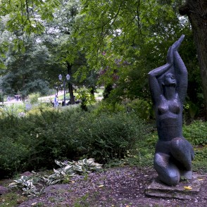 Jāņa Zariņa skulptūra "Rīts" Jāņa Zariņa skulptūra "Rīts"