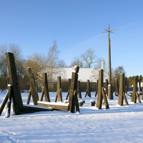 Skulptūra "Burinieku gadsimts" (Miķeļtornis) Skulptūra "Burinieku gadsimts" (Miķeļtornis)