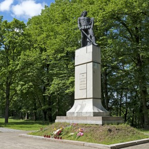 Bauskas Brīvības piemineklis Bauskas Brīvības piemineklis