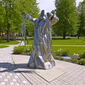 Zvejnieka skulptūra Engures Zušuciema parkā Zvejnieka skulptūra Engures Zušuciema parkā