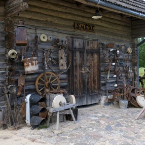 Smēde muzeja "Ausekļu dzirnavas" teritorijā Smēde muzeja "Ausekļu dzirnavas" teritorijā