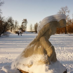 R. Āboliņa zvejnieku skulptūra R. Āboliņa zvejnieku skulptūra