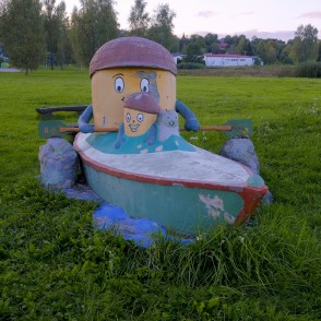 Skulptūra "Zīļuks laivotājs", Kandava Skulptūra "Zīļuks laivotājs", Kandava