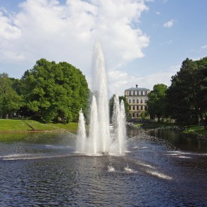 Strūklaka pie Rīgas brīvostas pārvaldes Strūklaka pie Rīgas brīvostas pārvaldes