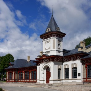 Ventspils dzelzceļa pasažieru stacija Ventspils dzelzceļa pasažieru stacija