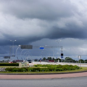 Skats uz Ventspils paceļamo tiltu Skats uz Ventspils paceļamo tiltu