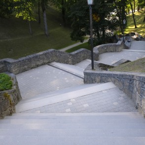 Kāpnes Cēsu Pils parkā Kāpnes Cēsu Pils parkā