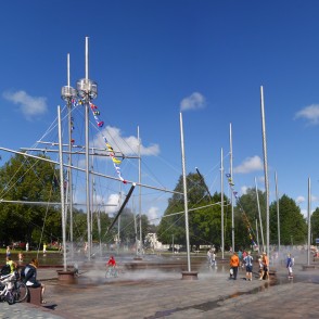 Ventspils Lielā laukuma strūklaka Ventspils Lielā laukuma strūklaka