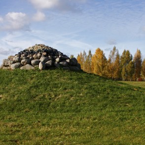 "Stikla kalns", Ken Payne (ASV) "Stikla kalns", Ken Payne (ASV)