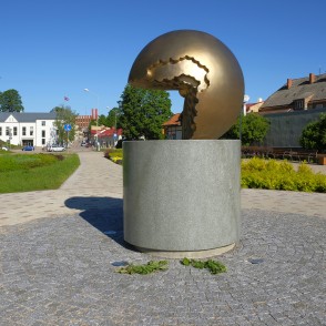 Vides mākslas objekts „Latvijas saule”, Talsi Vides mākslas objekts „Latvijas saule”, Talsi