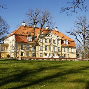 Mālpils muižas Kungu māja Mālpils muižas Kungu māja