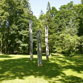 Koka skulptūras Lielvārdē Koka skulptūras Lielvārdē