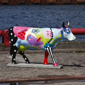 Sievišķīgā govs (Elita Patmalniece) Sievišķīgā govs (Elita Patmalniece)