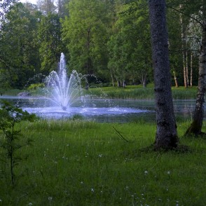 Strūklaka Zasas muižas parkā Strūklaka Zasas muižas parkā