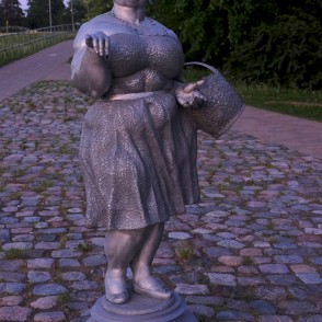 Skulptūra "Labklājība" Skulptūra "Labklājība"