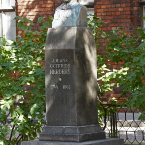 Herdera krūšutēls Rīgā Herdera krūšutēls Rīgā