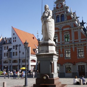 Rolanda statuja Rātslaukumā Rolanda statuja Rātslaukumā
