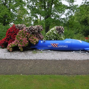 Bobsleja kamanas Ventspils Jaunpilsētas laukumā Bobsleja kamanas Ventspils Jaunpilsētas laukumā