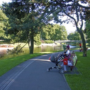 Rīgas kanālmalas apstādījumi Rīgas kanālmalas apstādījumi