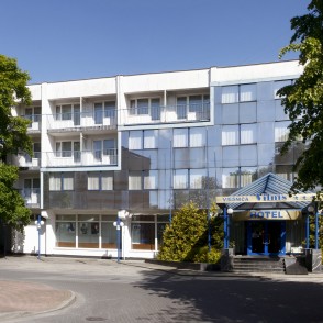 Viesnīca "Vilnis" (Ventspils) Viesnīca "Vilnis" (Ventspils)