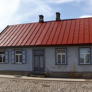 Koka māja Rīgas ielā 16, Ventspils Koka māja Rīgas ielā 16, Ventspils