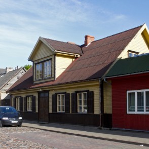 Koka māja Rīgas ielā 11, Ventspils Koka māja Rīgas ielā 11, Ventspils