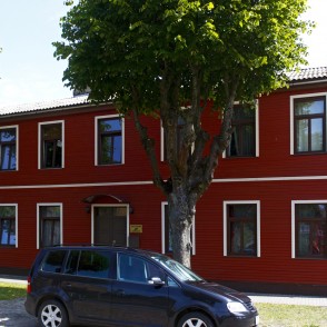 Apartamenti "Dzintari" (Meža iela 41) Apartamenti "Dzintari" (Meža iela 41)