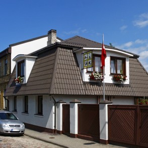 Viesu nams (Meža iela 13) Viesu nams (Meža iela 13)