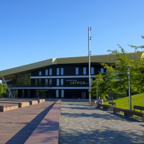 Ventspils koncertzāle "Latvija" Ventspils koncertzāle "Latvija"